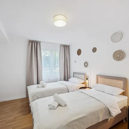 Krelax Black Forest - 3 Bedrooms - 6 Guests - Terrace - Parking - Smart Tv - Near Thermal Baths - Nature باد ويلباد