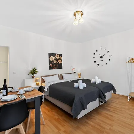 شقة Krelax Black Forest - 3 Bedrooms - 6 Guests - Terrace - Parking - Smart Tv - Near Thermal Baths - Nature *