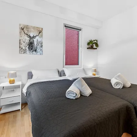 Krelax Black Forest - 3 Bedrooms - 6 Guests - Terrace - Parking - Smart Tv - Near Thermal Baths - Nature Διαμέρισμα *