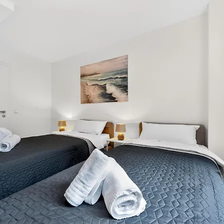Apartamento Krelax Black Forest - 3 Bedrooms - 6 Guests - Terrace - Parking - Smart Tv - Near Thermal Baths - Nature Bad Wildbad