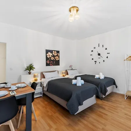 Krelax Black Forest - 3 Bedrooms - 6 Guests - Terrace - Parking - Smart Tv - Near Thermal Baths - Nature Διαμέρισμα
