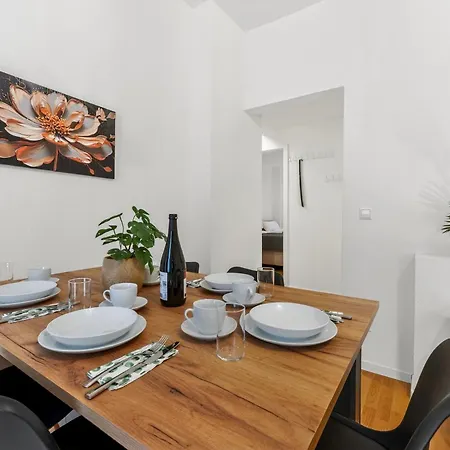 Krelax Black Forest - 3 Bedrooms - 6 Guests - Terrace - Parking - Smart Tv - Near Thermal Baths - Nature Bad Wildbad