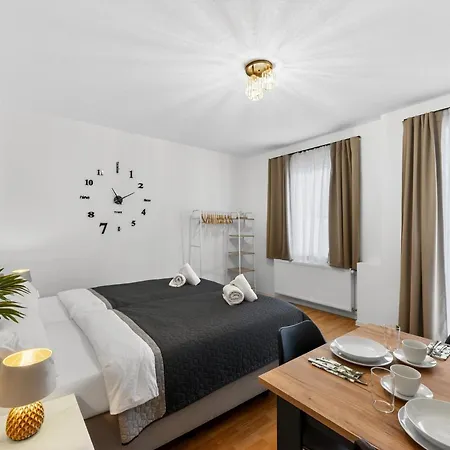 Krelax Black Forest - 3 Bedrooms - 6 Guests - Terrace - Parking - Smart Tv - Near Thermal Baths - Nature Διαμέρισμα