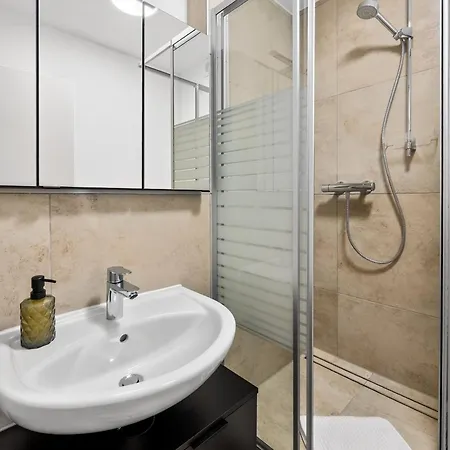 Krelax Black Forest - 3 Bedrooms - 6 Guests - Terrace - Parking - Smart Tv - Near Thermal Baths - Nature Bad Wildbad